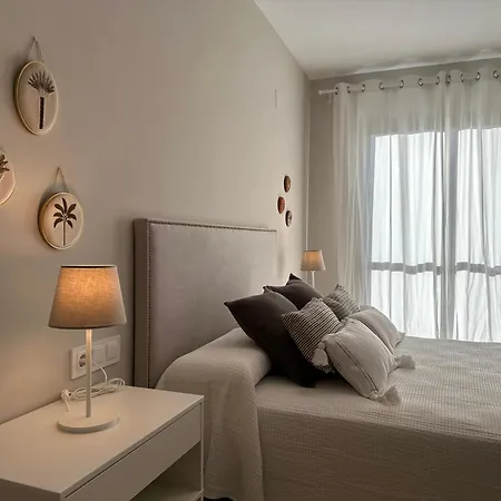 Apartment En Con Piscina